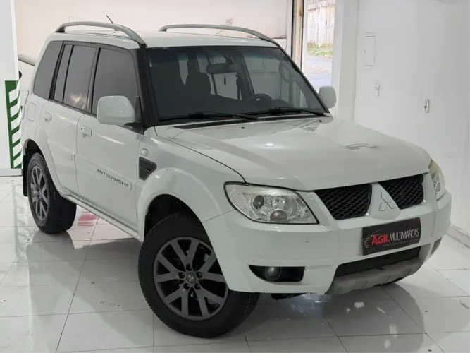 Mitsubishi Pajero TR4 2.0 Flex 16V 4X2 Aut. 2015