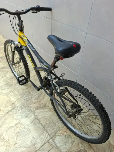 Vendo bicicleta aro 24 Caloi Max Front 21v, em perfeito estado de conservação pneus nov