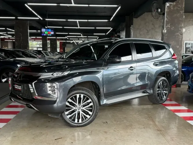 Mitsubishi Pajero Sport Legend Black 2.4 4X4 (die) Aut. 2024