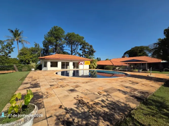 Chácara de luxo em condomínio exclusivo em Indaiatuba-SP: 8 quartos, 8 suítes, 3 salas, 12