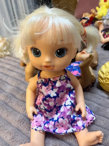 Boneca baby a Live