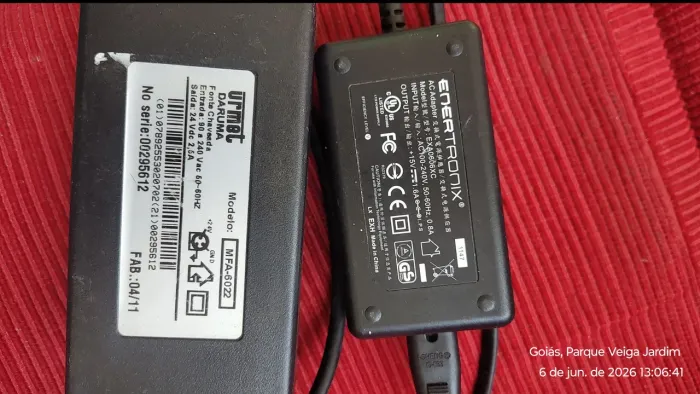 Fonte 15 e 24 volts