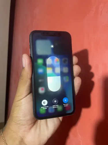 IPHONE 11 preto