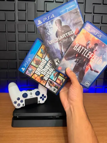 PS4 SLIM 1 TB 2 Controles caixa e jogos, ótimo estado!