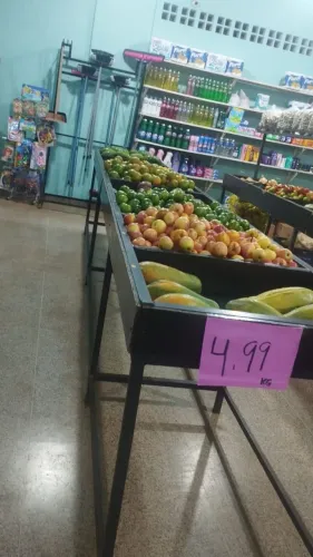 Bancas expositoras de frutas e verduras 