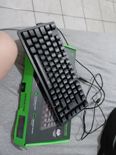 Teclado mecânico 75%