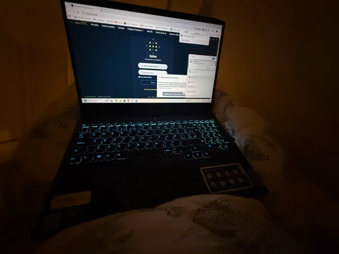 Notebook Lenovo GAMING i7 8GB/512GB GTX1650 DEDICADA