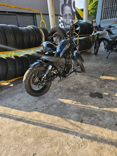 Suzuki Intruder 250 1998