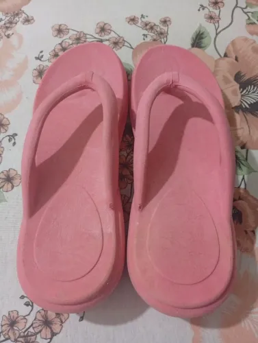 Chinelo feminino tamanco n. 39