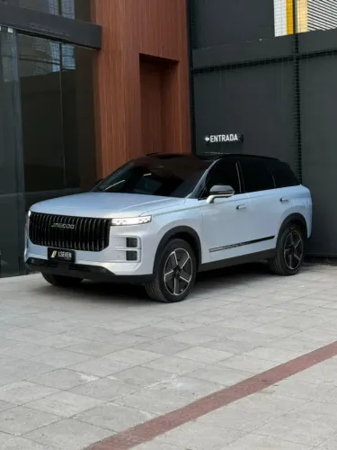 Jaecoo 7 / J7 Luxury 1.5 TB 16V AUT 5P (híbrido) 2026