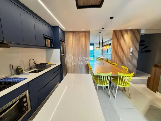 Apartamento 3 Quartos, 2 Vagas, Mobiliado e Equipado - Locação - Praia Brava Itajai/Sc