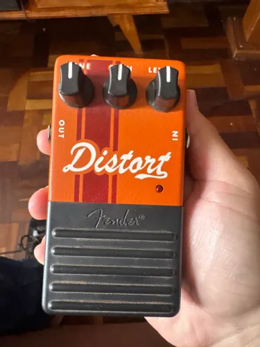 Pedal Fender Distort