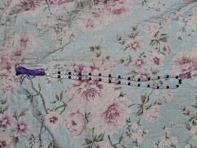 Vendo japamalas de contas de cristal para praticantes de yoga e meditação