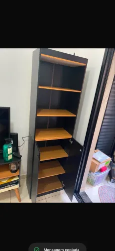 Estante Livreiro Com 5 Prateleiras e 2 Portas Gold Luxo