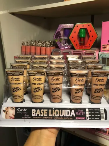 L&Q Makes e Acessórios (Preço único de $9,99)
