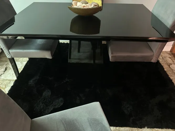 Oportunidade! Jogo de sala de jantar