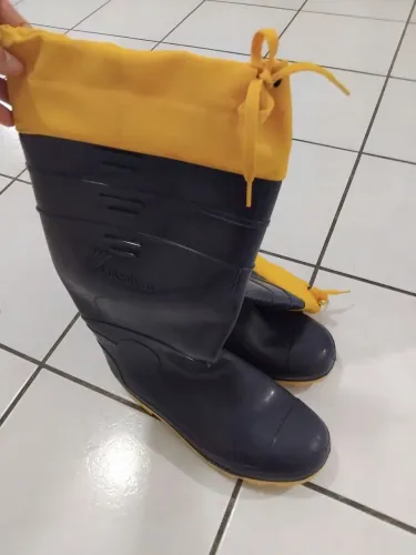 Bota de Borracha Vulcabras Tamanho 41/42 Nova