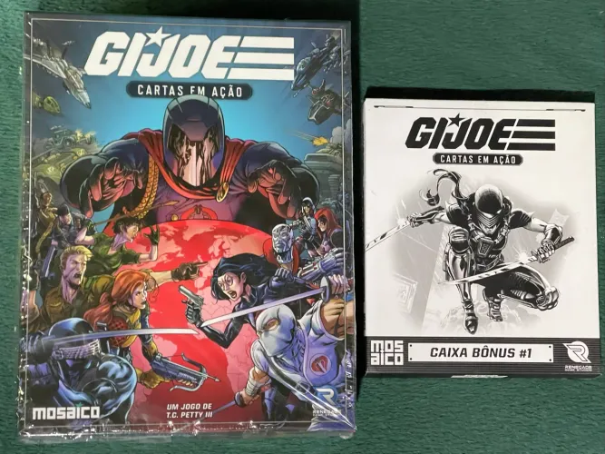Jogo de Tabuleiro GI Joe Cartas em Ação com expansão