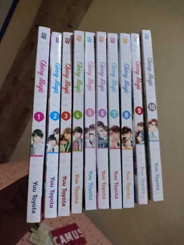 Cherry Magic (Lote do mangá com volumes de 1 a 10)