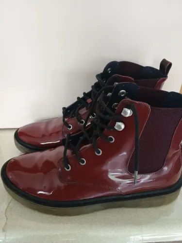 Bota zara kids super estilosa