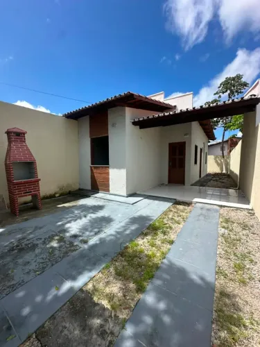 Imóvel para venda possui 70 metros quadrados com 2 quartos em Dourado - Horizonte - CE