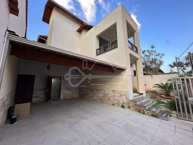 CASA EM CONDOMÍNIO | 4 QUARTOS | 4 VAGAS - BAIRRO PLANALTO - R$ 1.550.000,00