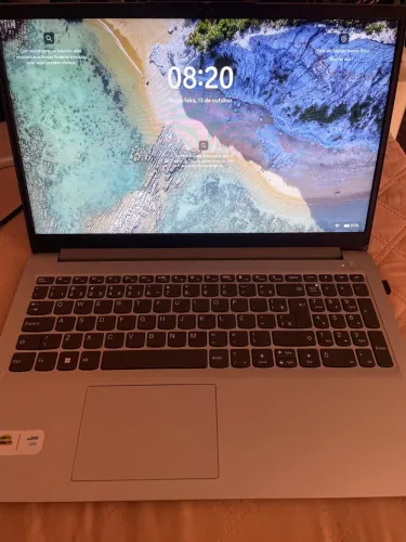 Vende-se notebook
