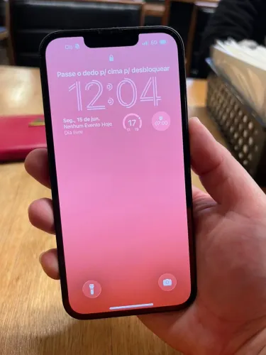iPhone 16e