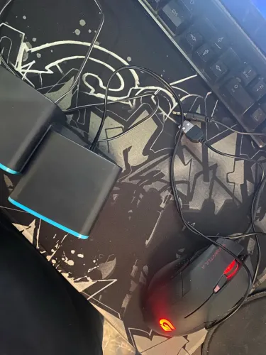 Vendo caixa de som e mouse