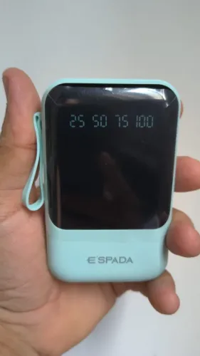 Power Bank 10.000mAh com Display Digital - Verde Menta - Novo frete grátis