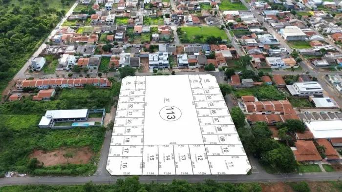 Lote a prestação Jardim Petrópolis Goiânia