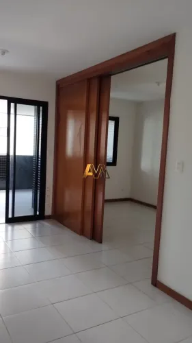 Apartamento à venda no bairro Caminho das Árvores - Salvador/BA