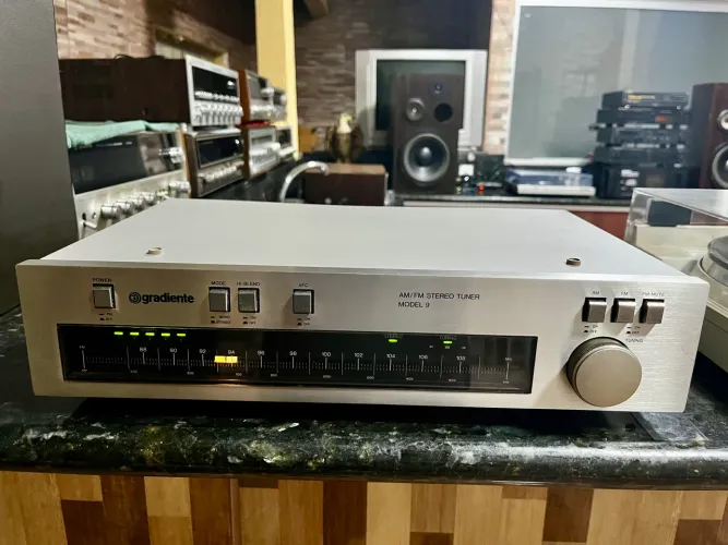 Tuner Gradiente Model 9 - Exemplar de Colecionador!!!
