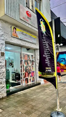 Para profissionais da área da beleza