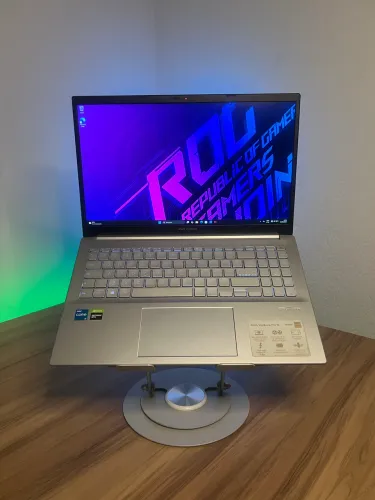 Notebook GAMER - GTX 1650 Max + core i5 11° + SSD MVME 512GB