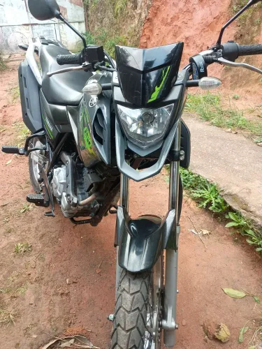 Vendo crosser toda original