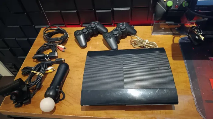 PlayStation 3 suoer slim +70 jogos
