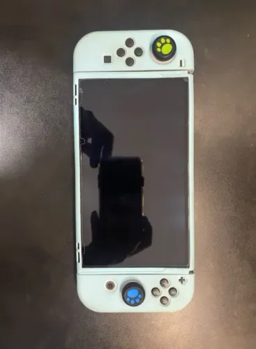 NINTENDO SWITCH OLED COM CARTÃO E ACESSORIOS!