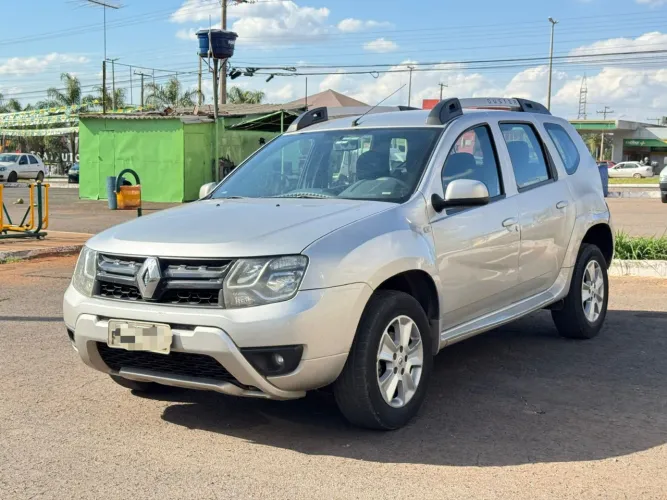 Renault Duster Dynamique 2.0 Hi-flex 16V Aut. 2016