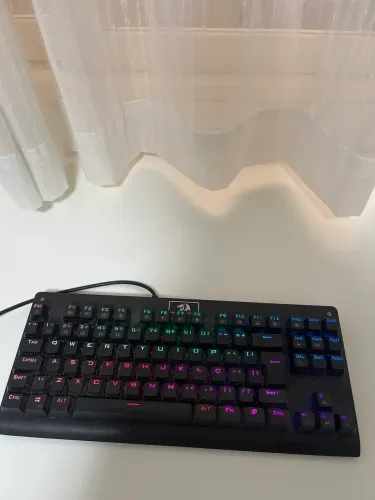 Teclado Redragon Dark Avenger Switch Blue
