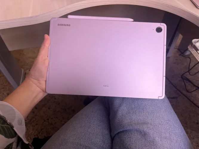 Samsung Galaxy Tab S9 FE 5G 128GB + 6GB RAM (VERSÃO COMPLETA)