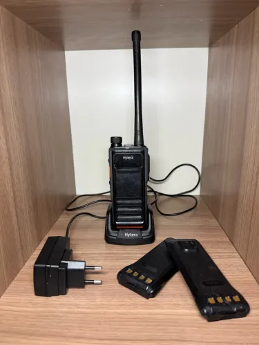 Rádio Hytera 606 VHF