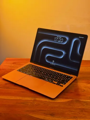 Macbook Air M1 impecável