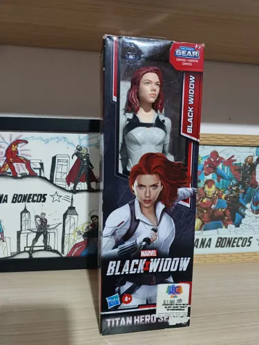 Viúva Negra 30cm original marca Hasbro 