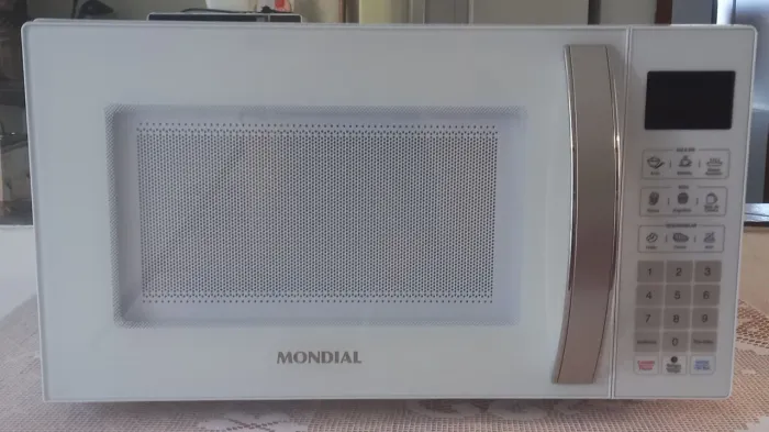 Micro-ondas seminovo