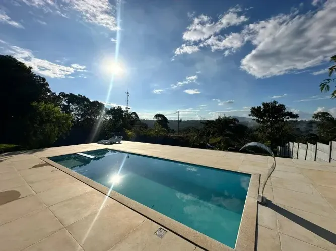 SÍTIO COM PISCINA EM MATEUS LEME - OPORTUNIDADE 