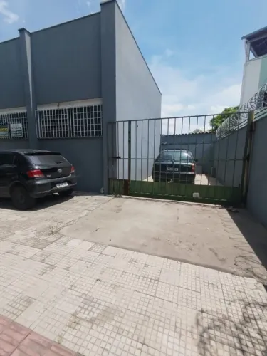 Loja / Salão / Ponto Comercial para alugar em Belo Horizonte