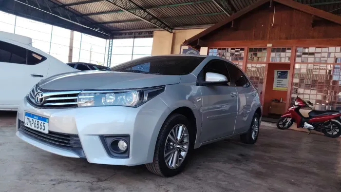 Toyota Corolla Altis 2.0 Flex 16V Aut. 2016
