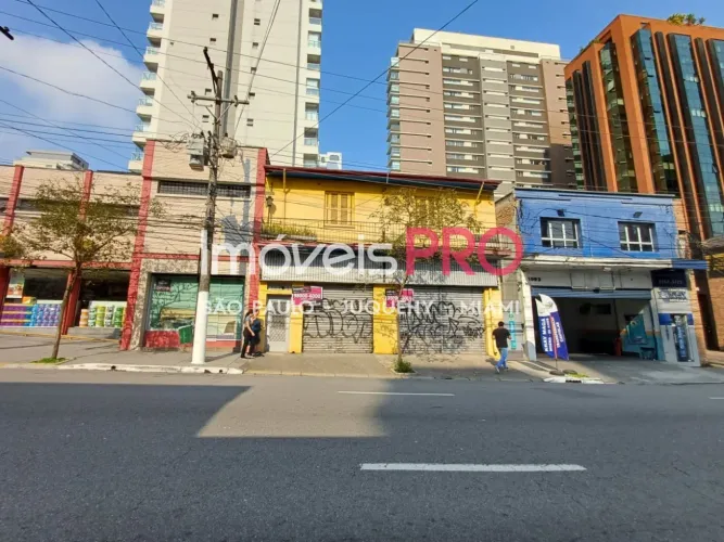 Excelente loja comercail em vão livre na Maracatins, 160 metros, Moema índios.