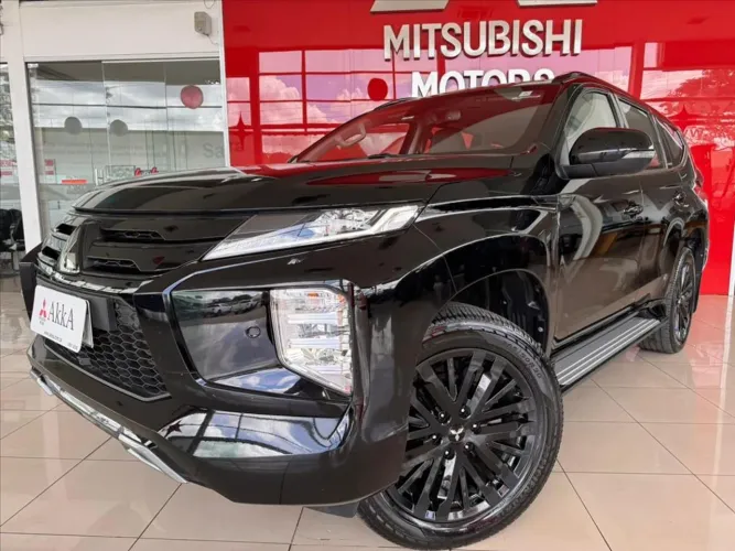 Mitsubishi Pajero Sport Legend Black 2.4 4X4 (die) Aut. 2024